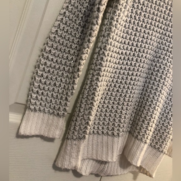 Dynamite Cream Waffle Knit Crewneck Sweater - Picture 4 of 5